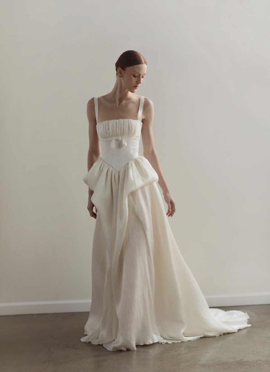 OUMA vestidos de novia 2027, tendencias en vestidos de novia 2027, cómo serán las novias 2027