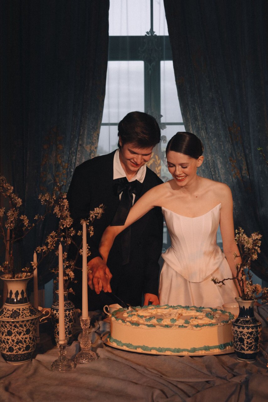 Wedding Editorial A room of our own