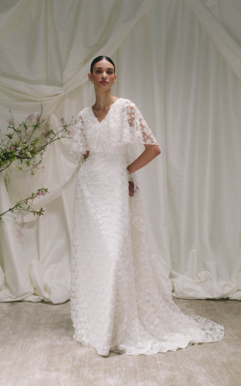 Vestidos de novia 2027, vestidos de novia con bordados de encaje 2027, cómo serán las novias 2027
