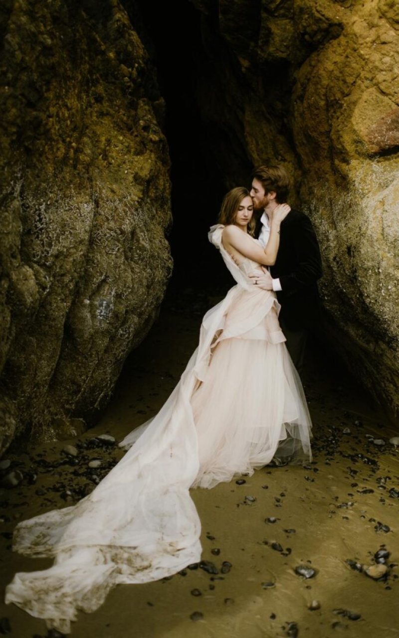 hug-point-Elopement-Oregon-Coast-adventure-Elopement-inspiration-Blush-Wedding-dress-Claire-La-Faye.jpg